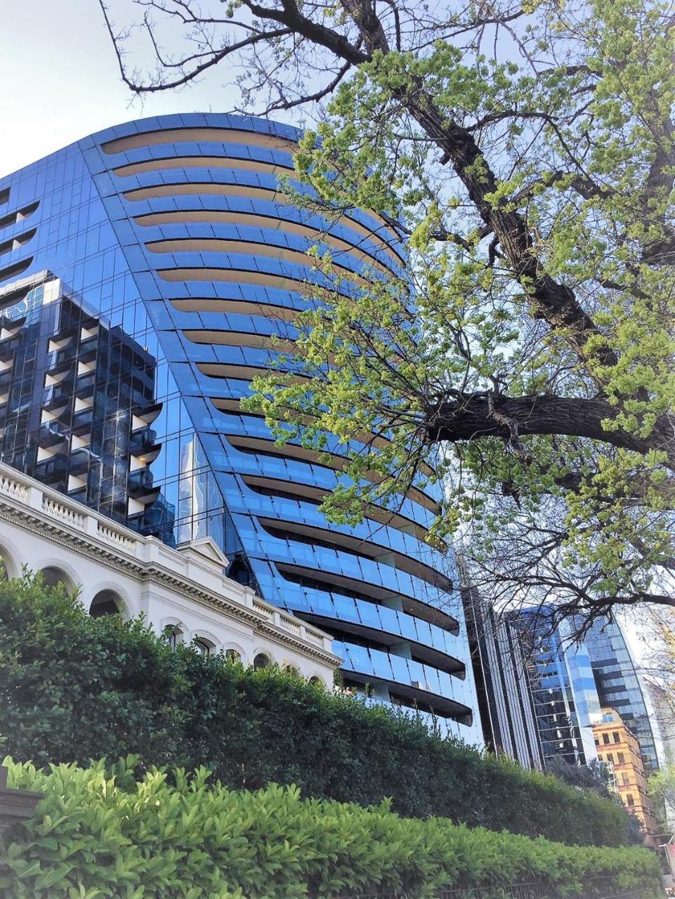 Readyset Opera Melbourne Apartment Exterior photo