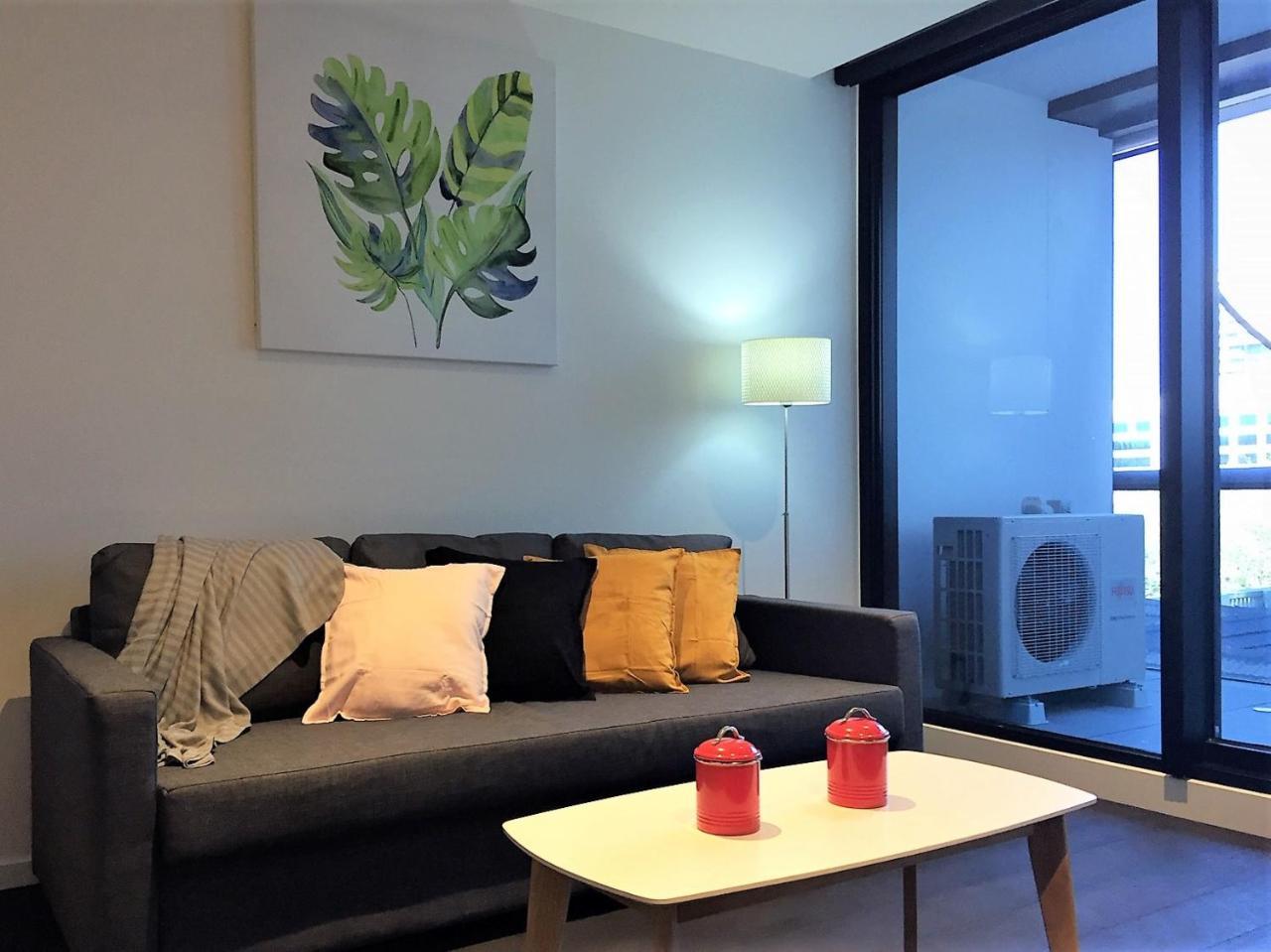 Readyset Opera Melbourne Apartment Exterior photo
