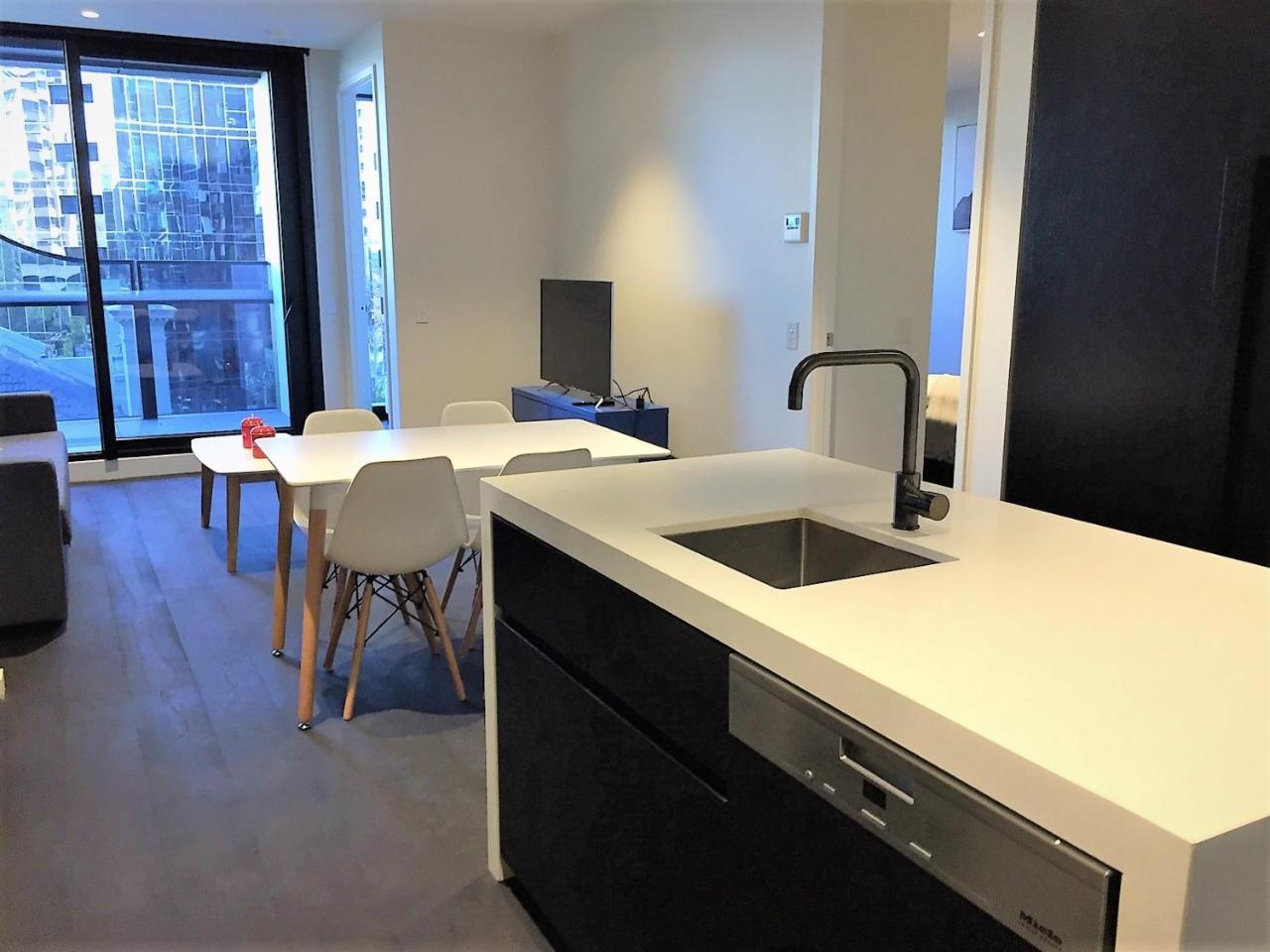 Readyset Opera Melbourne Apartment Exterior photo
